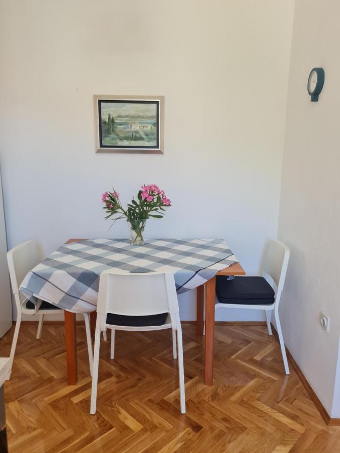 Apartments Apartmani Pintar Mimice Extérieur photo