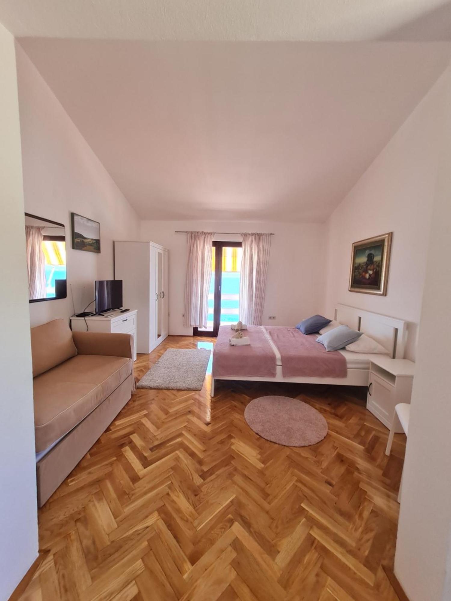Apartments Apartmani Pintar Mimice Extérieur photo