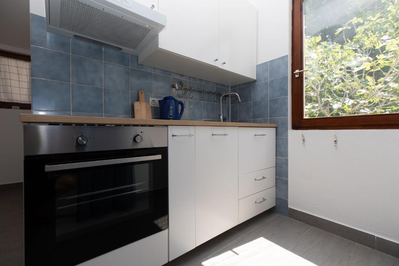 Apartments Apartmani Pintar Mimice Extérieur photo