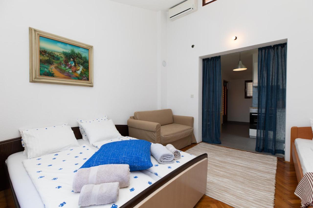 Apartments Apartmani Pintar Mimice Extérieur photo